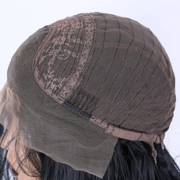 Short Bob Black Hair LACE Wigs - Picture 5 of 9